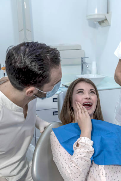 Best Dentist for Tooth Abscess  in Ravenna, MI